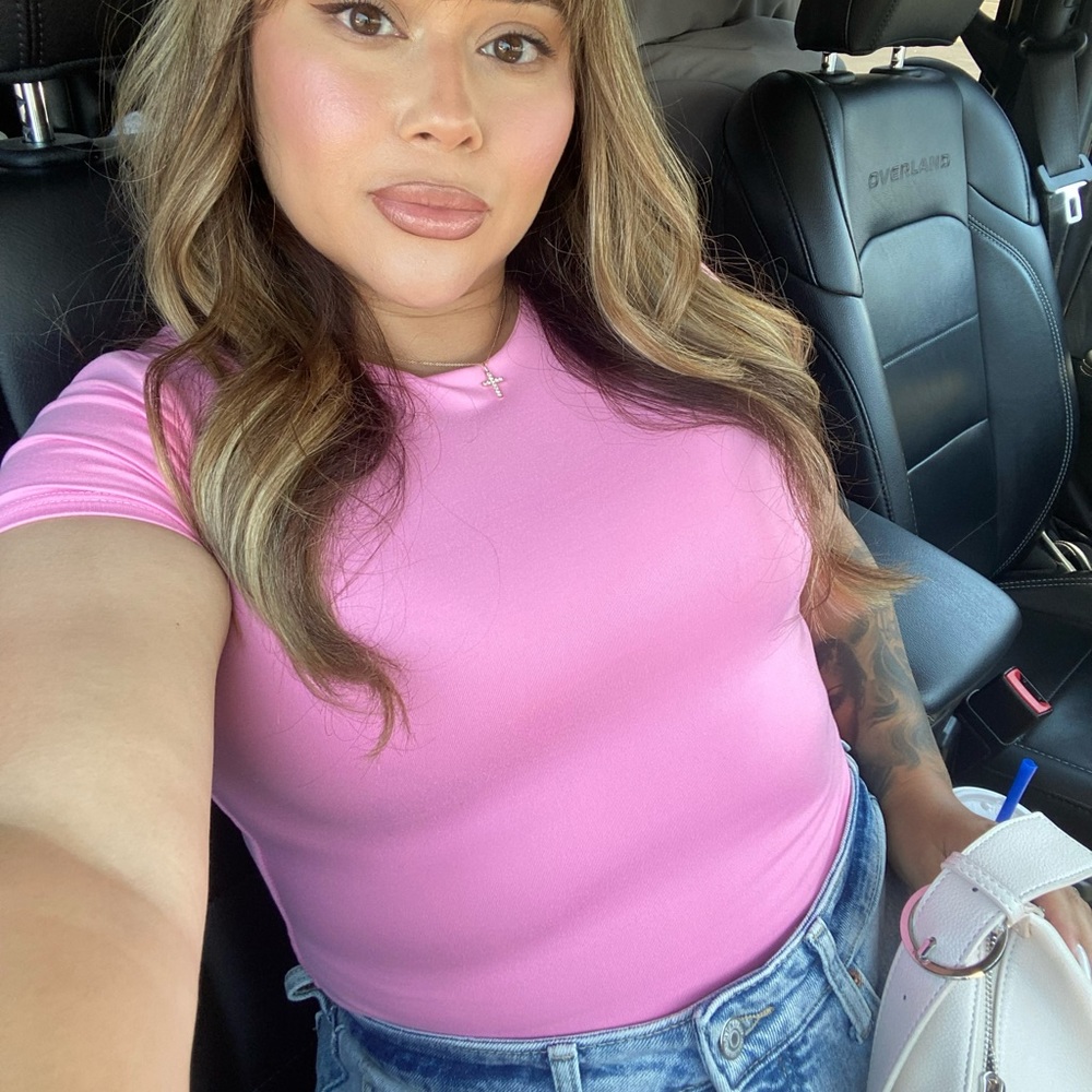 Pink Top - Picture 2 of 2